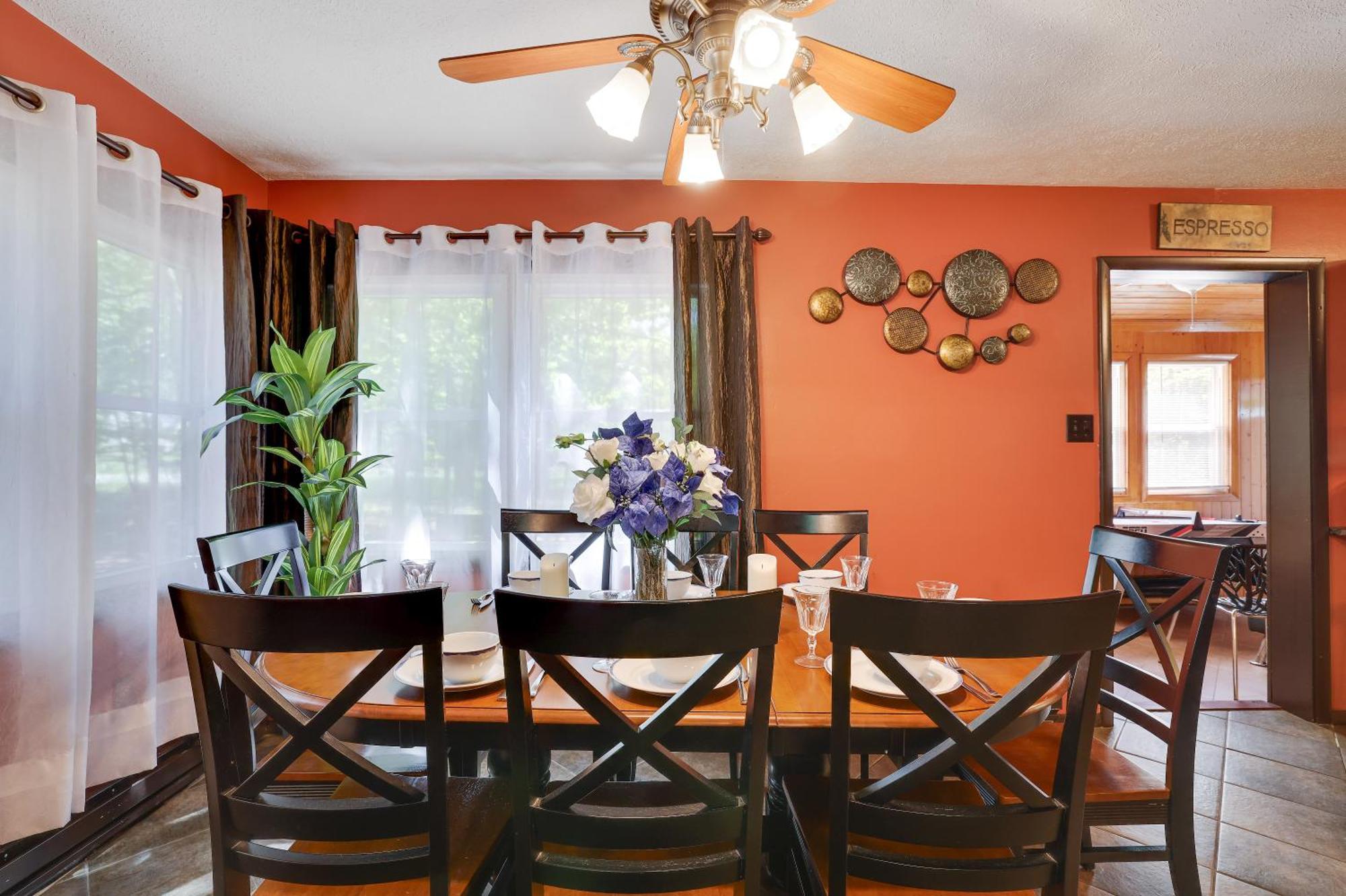 Chalet Renovated Near Casino, Camelback , Kalahari 4Bdrms Firepit Hot Tub Game Room Tobyhanna Exteriör bild
